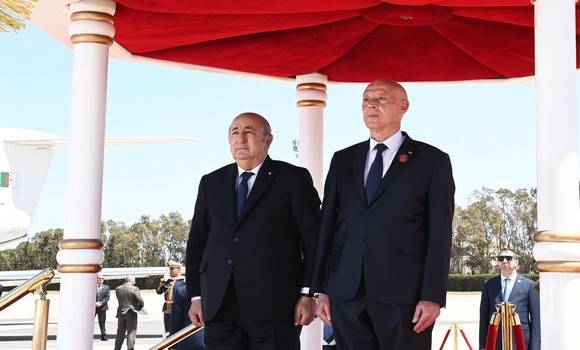 Reunión consultiva Argelia-Túnez-Libia: Tebboune llega a Túnez